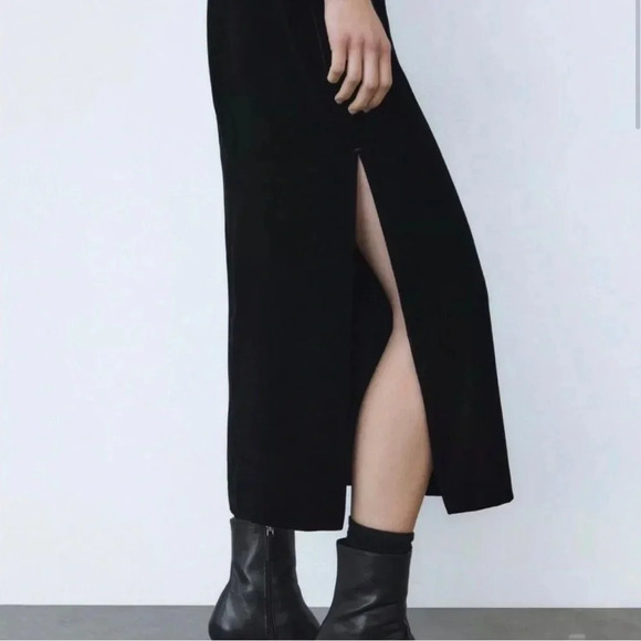 ZARA DRAPED VELVET DRESS SIZE M - Picture 3 of 9